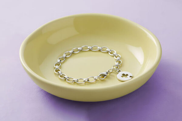Jewelry bracelets, charm bracelets and arm chains as individual custom-made pieces Jewelry bracelets, charm bracelets and arm chains as individual custom-made pieces