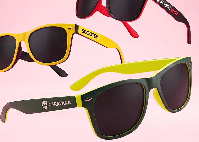 zweifarbige-sonnenbrille-mit-logo-text-als-werbemittel Werbemittel Werbeartikel Sonnenbrille zweifarbig