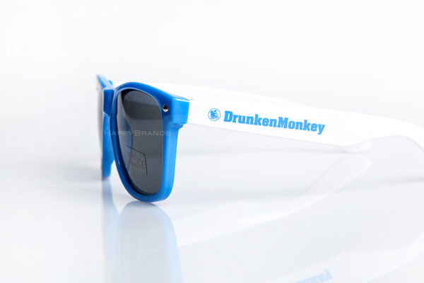 7-Sunglasses giveaways