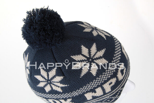 Beanie-Werbemittel-Form-Bommel-1