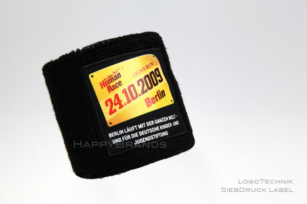 Handgelenkband-mit-eigenem-Logo-als-Siebdruck-Label