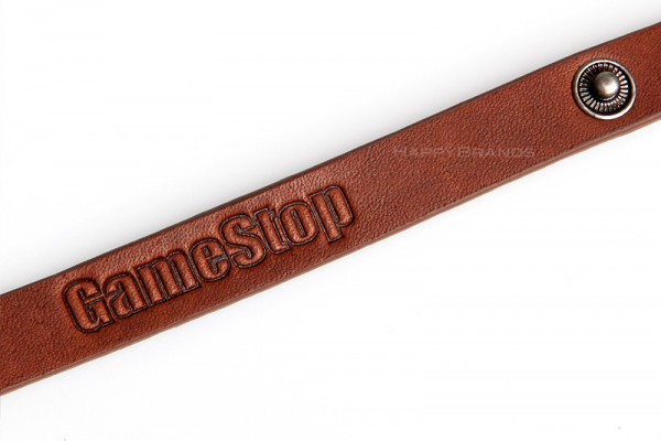 Lederarmband-Beschriften