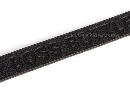 Lederarmband-Schriftzug-praegen