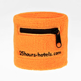 Fascia antisudore_Tresor_Bestickung_Logo_Zipper_Bag