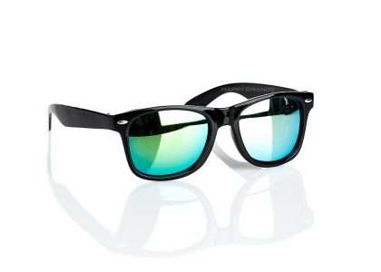 Giveaway för solglasögon med spegelglas