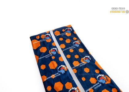 Reflektierendes-Multifunktions-Tuch-Kinder-Loopscarf-mit-reflektierendem-Motiv-Firmengeschenk