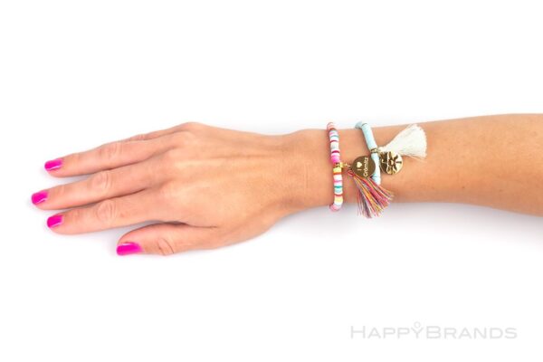Werbegeschenk Heishi Scheibenperlen Armbaender mit Firmen Logo Werbung Charm-Anhaenger